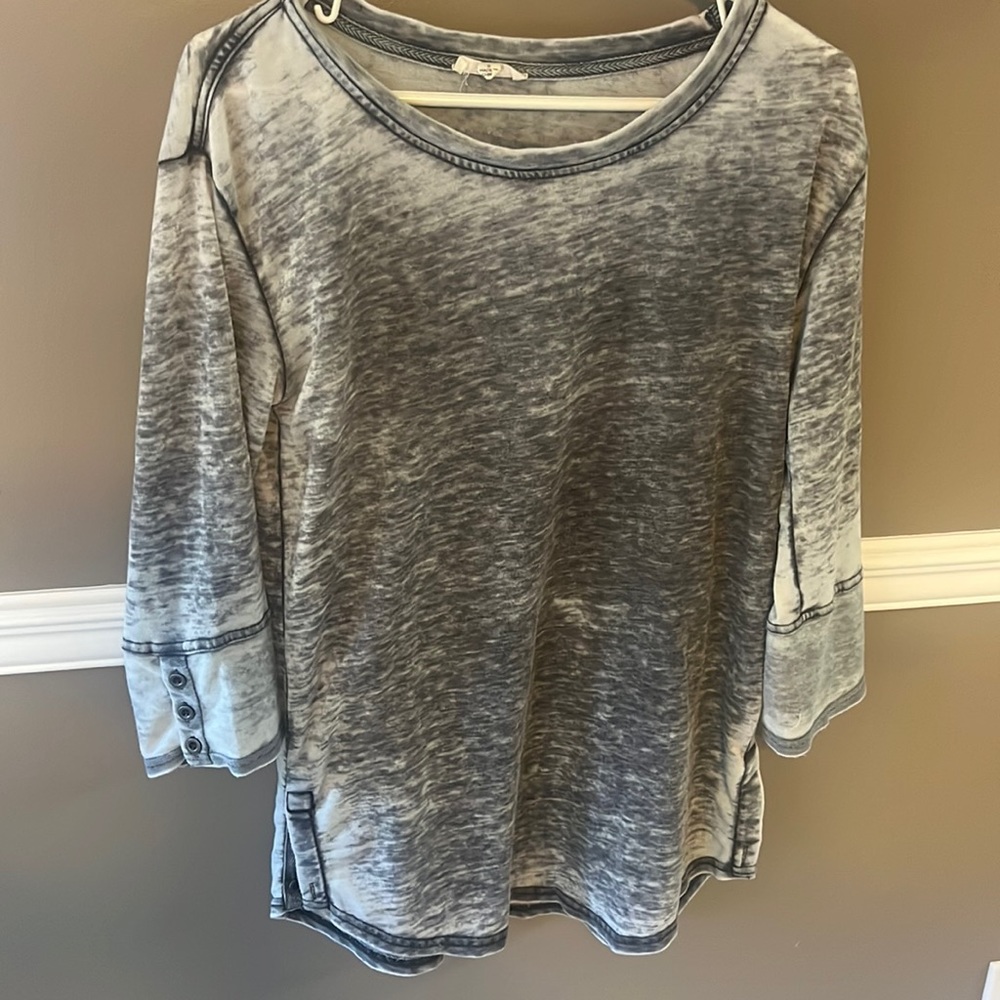 Gray tunic top